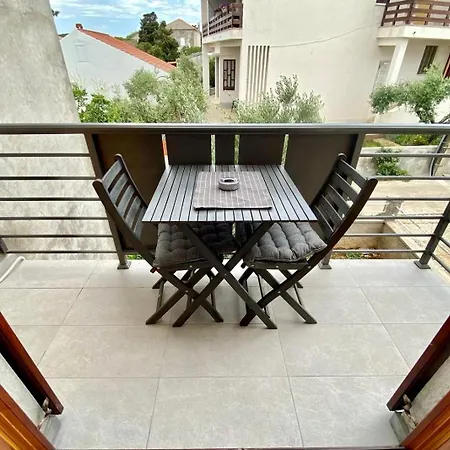 By The Sea - 22436 Apartamento