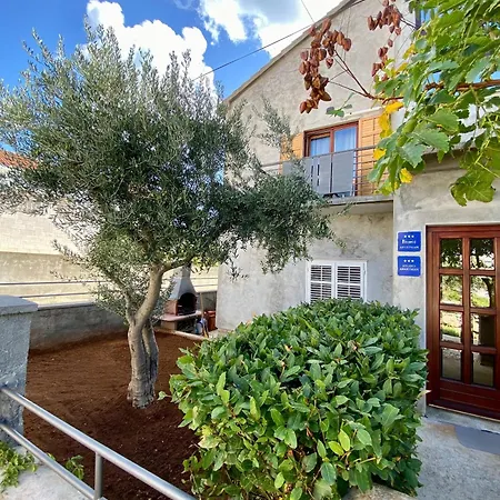 By The Sea - 22436 * Ist